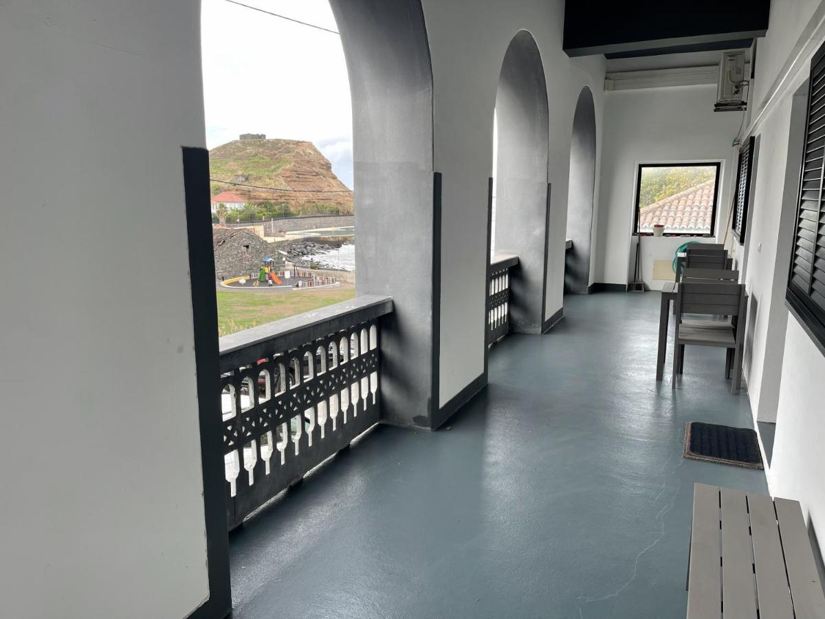 Sea Breeze Studios Porto da Cruz Kültér fotó